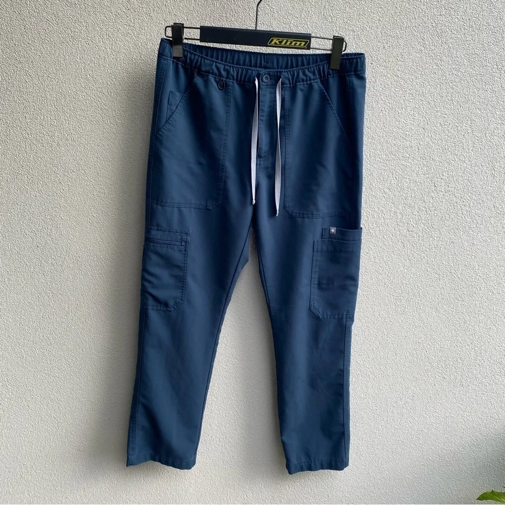 FIGS Men’s Cairo Cargo Scrub Pants Small Blue Gray